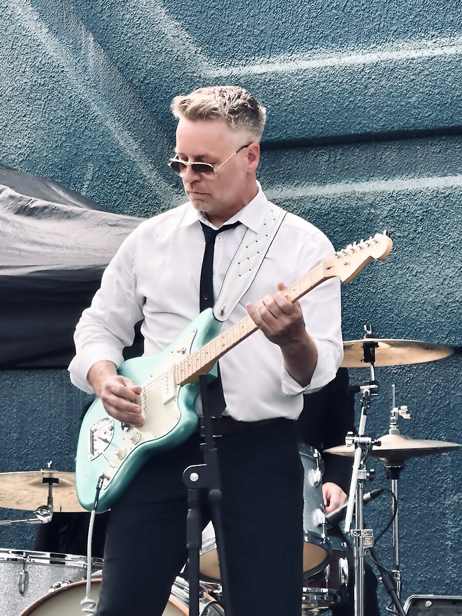 Jason Graczyk, Guitar